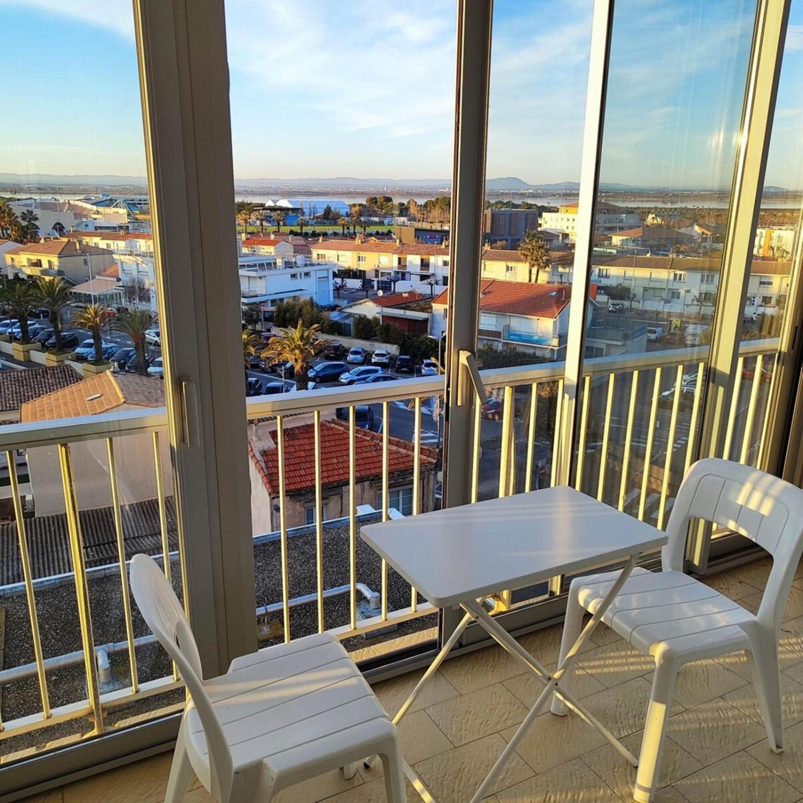 Le Traversant- View And Seaside With Air Conditioning! Палава-ле-Фло Екстериор снимка